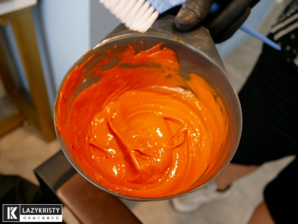 【府中染髮推薦】氣質藍黑髮x小心機雙色染 Azone寶貝店 不分長短燙染1499！