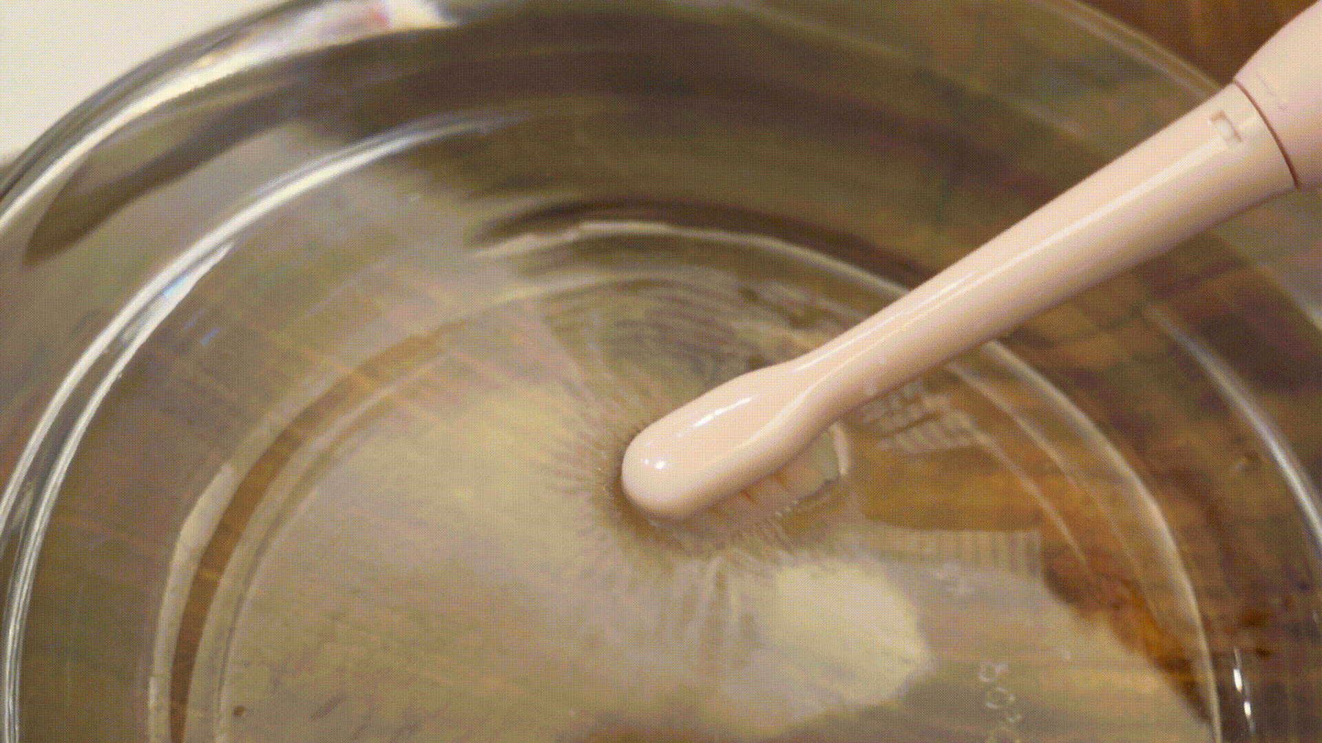 【音波電動牙刷推薦｜decopop靚白刷】用過就回不去！享受1分鐘震動4萬次微洗牙快感 充電1次續航力撐180天