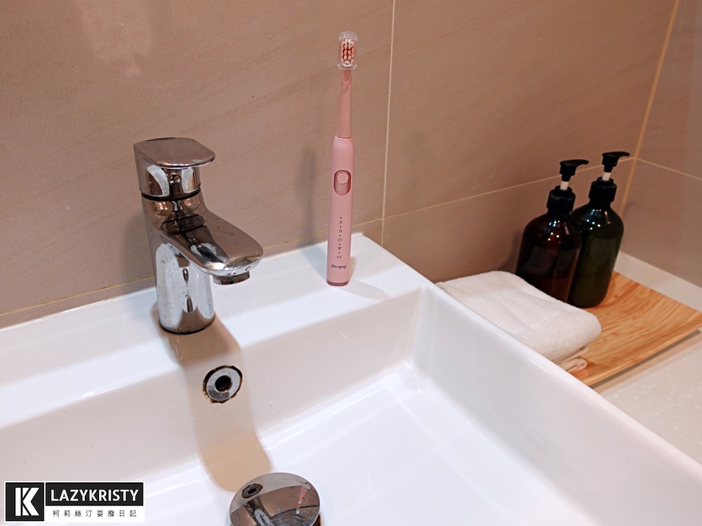 【音波電動牙刷推薦｜decopop靚白刷】用過就回不去！享受1分鐘震動4萬次微洗牙快感 充電1次續航力撐180天