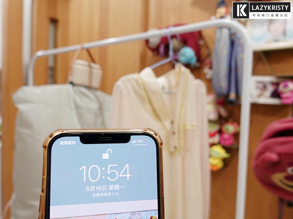 【雨天不怕衣服晾不乾】烘衣烘鞋殺菌除臭還能定時！三種模式的便攜式烘乾機開箱推薦 （decopop輕巧負離子多功能烘乾機）