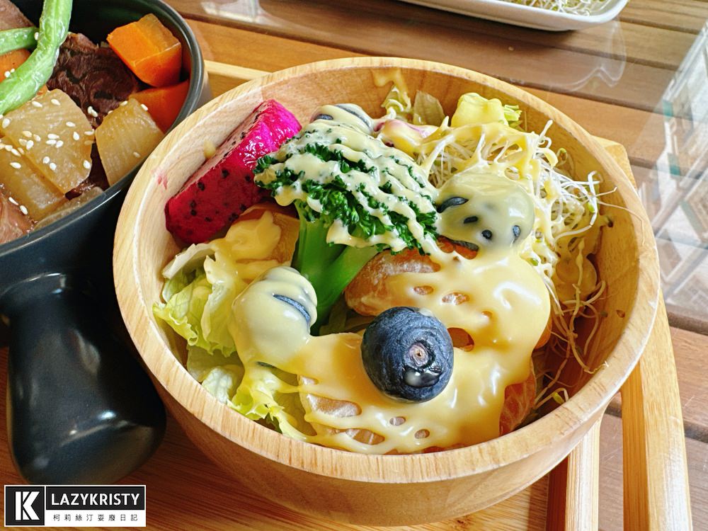 【高雄美食餐廳推薦】超乎想像精緻好吃的百元套餐！高雄鼓山Hello無菜單日式創意料理