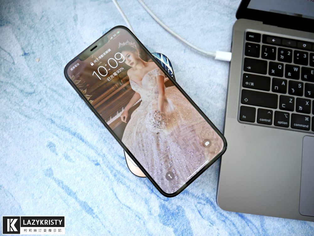 【免帶豆腐頭跟充電線】懶人救星！4種裝置一次充飽的行動電源推薦（IDMIX MR CHARGER CH06 Pro＆CH07評測）