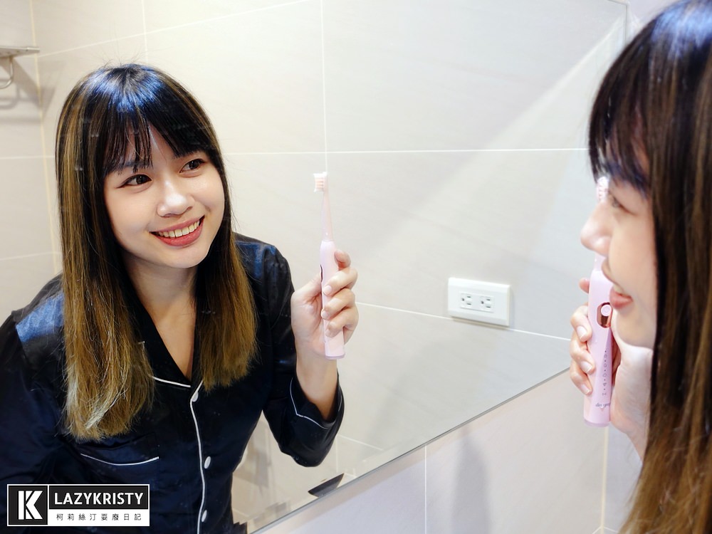 【音波電動牙刷推薦｜decopop靚白刷】用過就回不去！享受1分鐘震動4萬次微洗牙快感 充電1次續航力撐180天