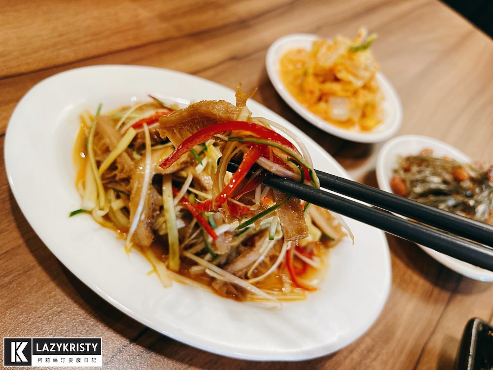 【台北牛肉麵推薦】2023銀牌紅燒牛肉麵！炒飯不輸排隊名店的萬華御真牛餐館