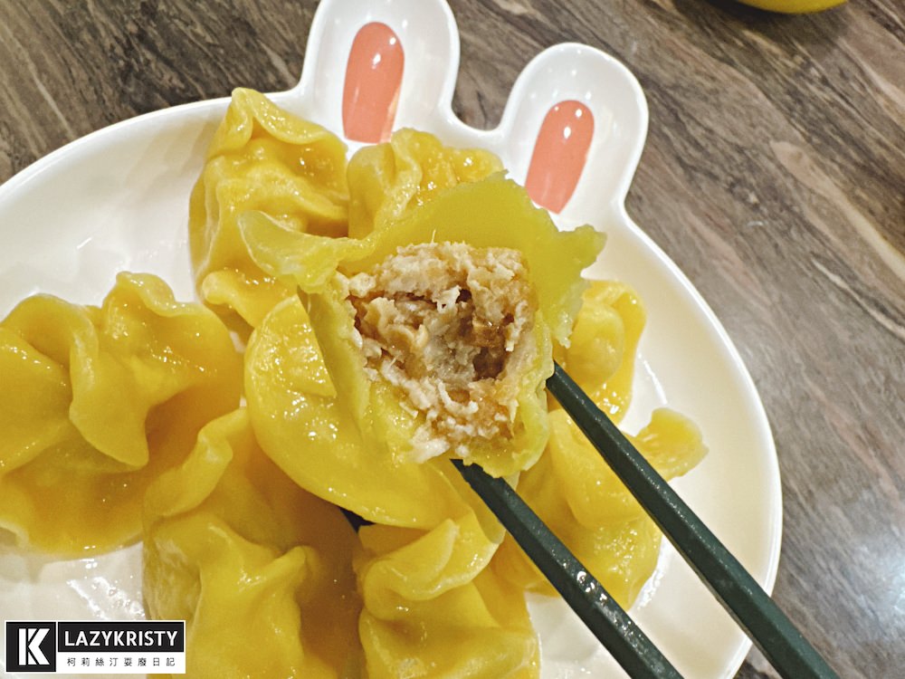 【宅配美食】哪個天才會把麻油雞跟蚵仔放進水餃裡？餃當家多款特色手工冷凍水餃推薦｜料多爆汁牛肉水餃｜食材可溯源每一口都安心