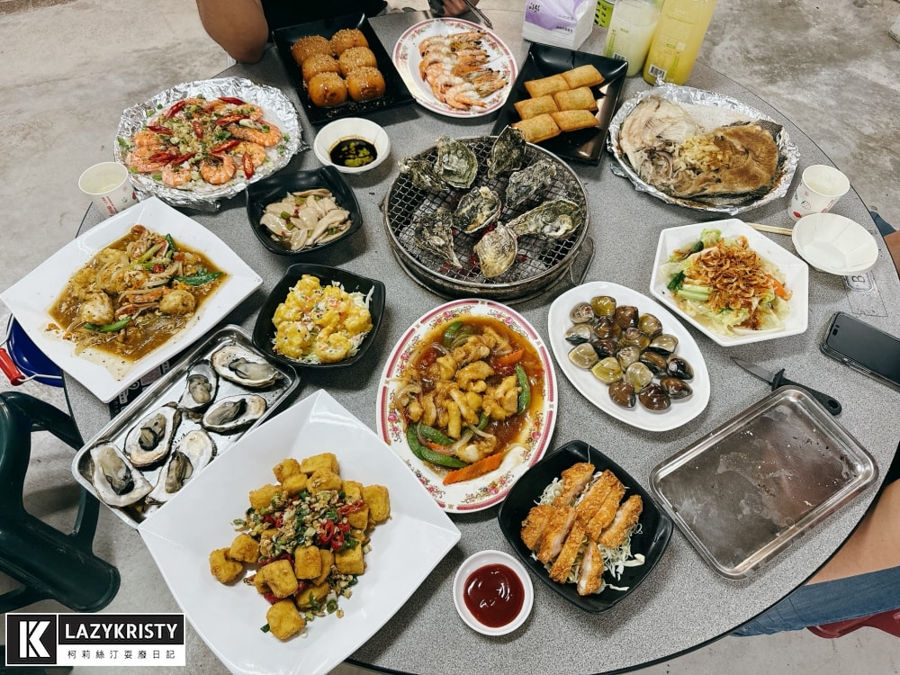 【東石首創！專人全程桌邊代烤】一人吃不加價！200元海派烤鮮蚵吃到飽～嘉義平價海鮮餐廳推薦