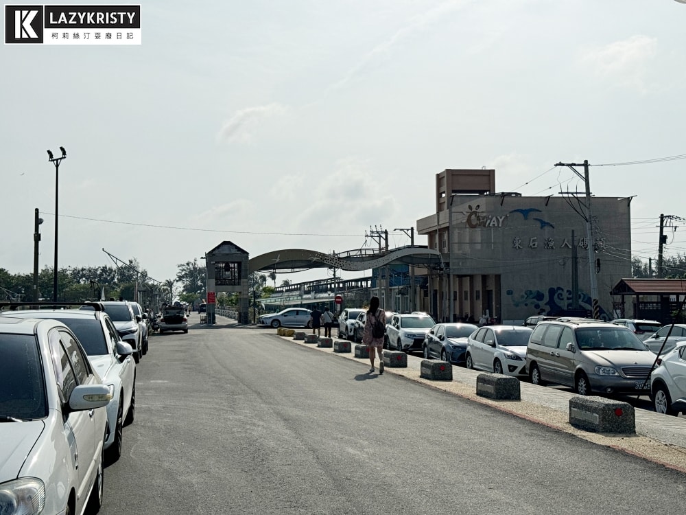 【東石首創！專人全程桌邊代烤】一人吃不加價！200元海派烤鮮蚵吃到飽～嘉義平價海鮮餐廳推薦