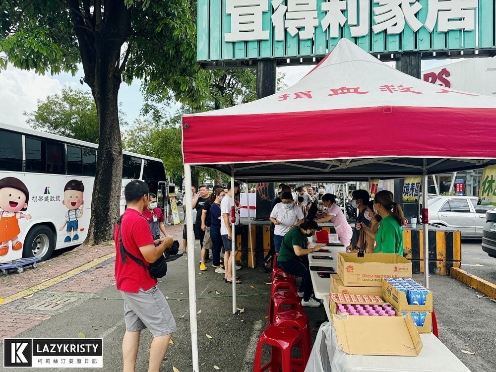 【烤雞特攻隊】出爐就秒殺的行動烤雞餐車!CP值爆高的好吃桶仔雞推薦(文末提供全台訂購方式) - 第7張圖 【烤雞特攻隊】出爐就秒殺的行動烤雞餐車!CP值爆高的好吃桶仔雞推薦(文末提供全台訂購方式)