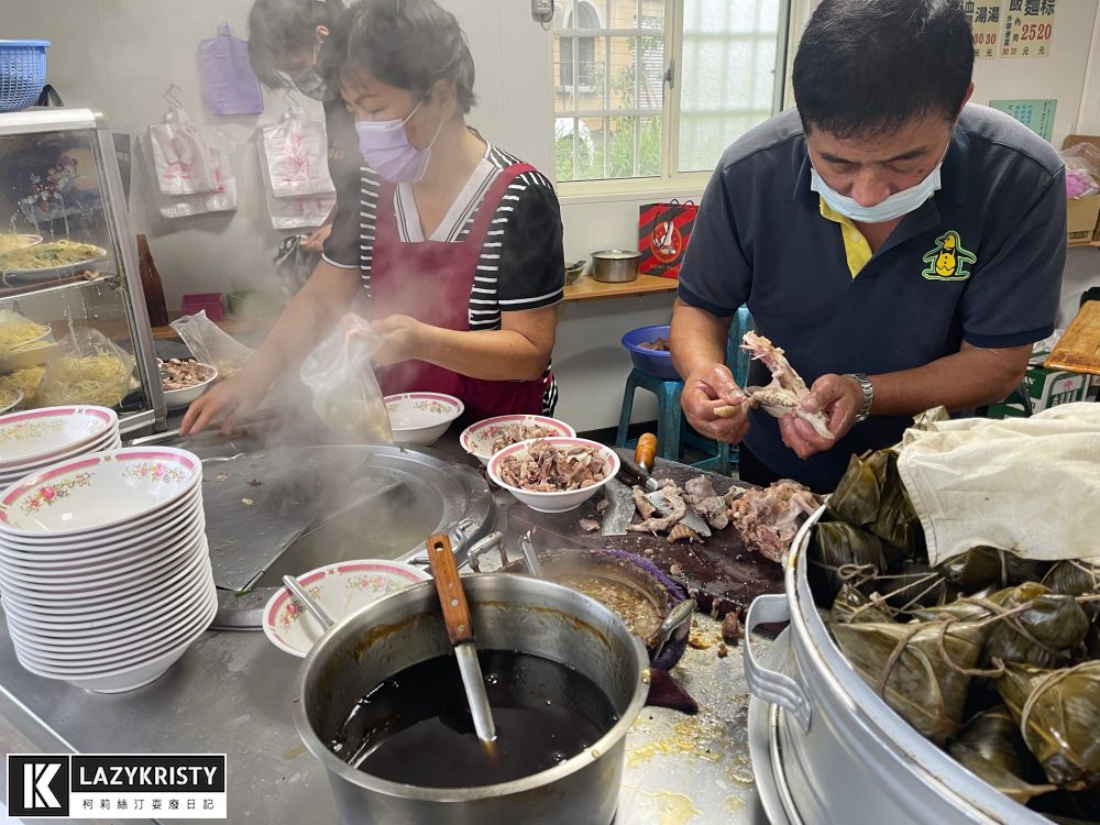 【嘉義食記。水上阿春豬頭肉湯】一碗30元的隱藏版平價美食！超推湯鮮甜、肉大塊的豬頭肉湯～